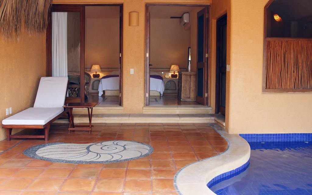 Hotel Casa Don Francisco Ixtapa  Eksteriør billede