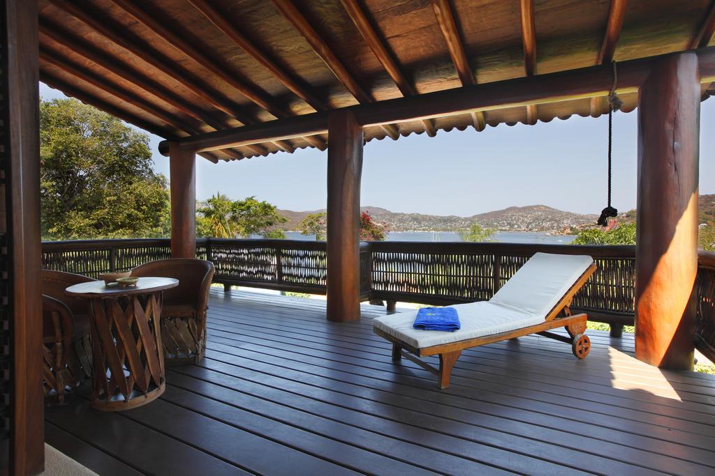 Hotel Casa Don Francisco Ixtapa  Eksteriør billede
