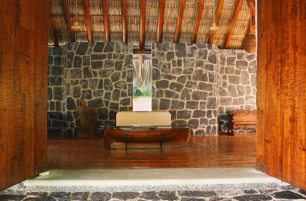 Hotel Casa Don Francisco Ixtapa  Eksteriør billede