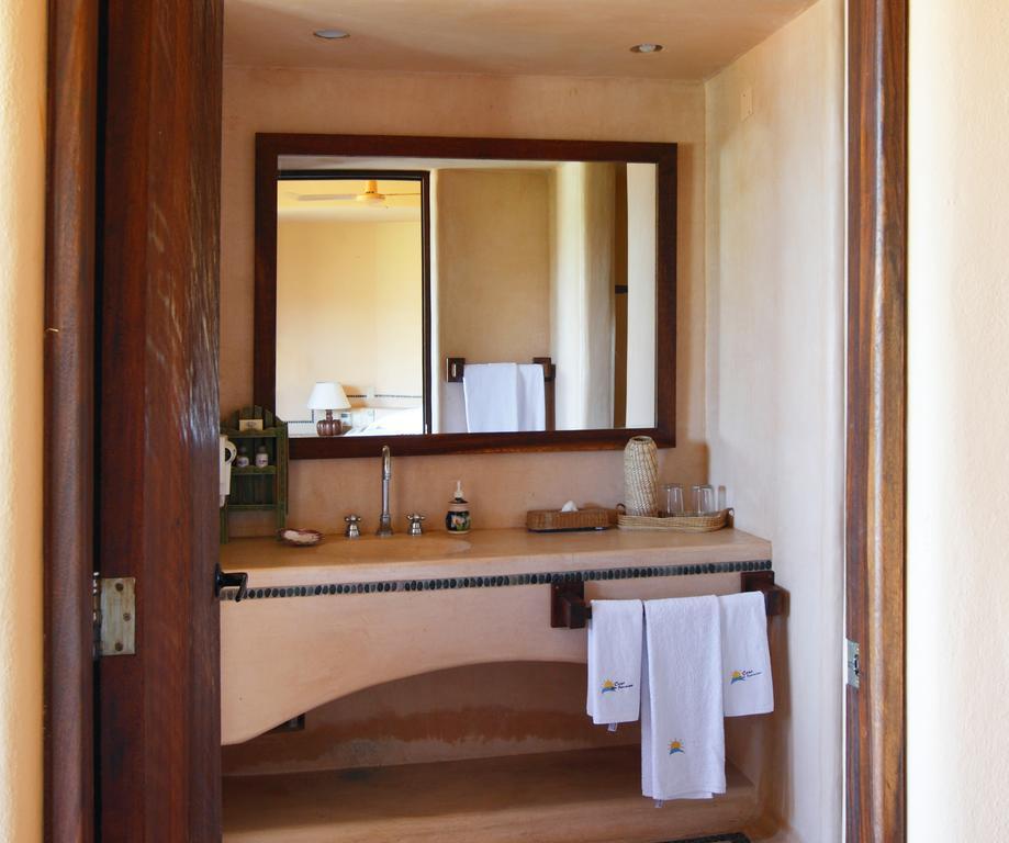 Hotel Casa Don Francisco Ixtapa  Værelse billede