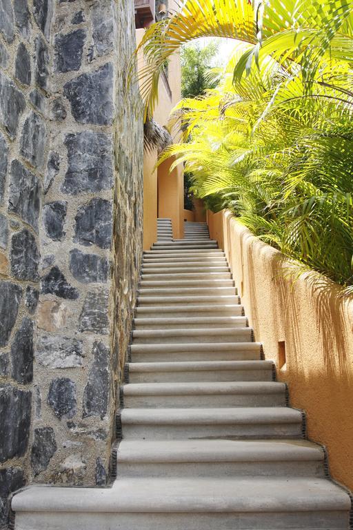 Hotel Casa Don Francisco Ixtapa  Eksteriør billede