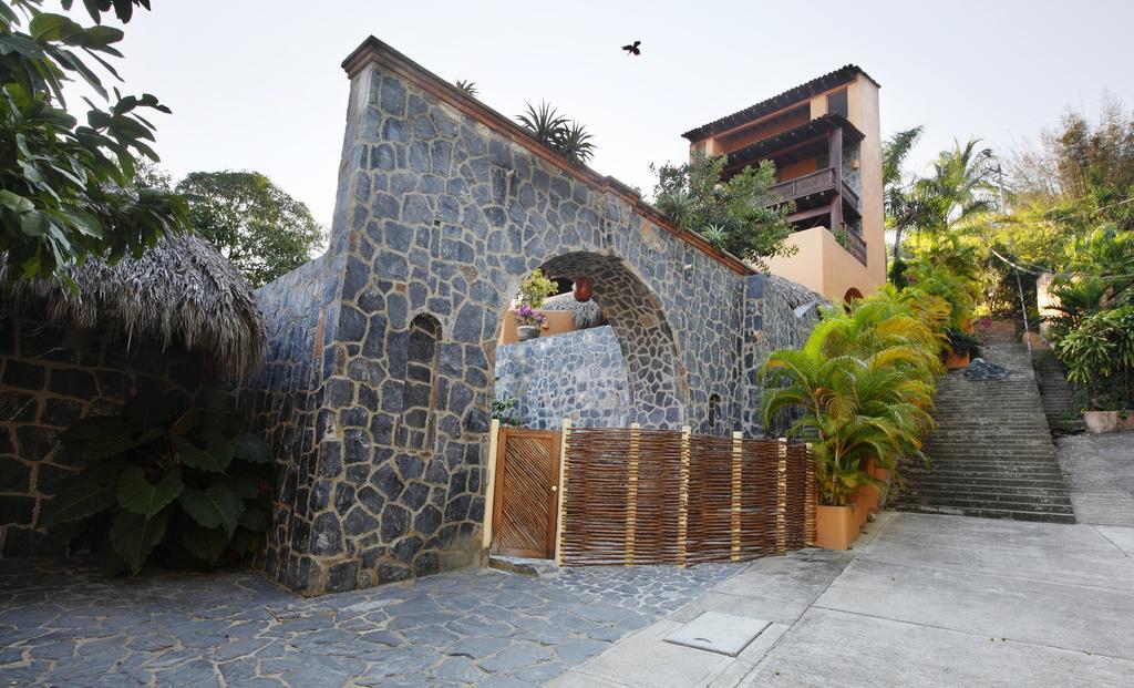 Hotel Casa Don Francisco Ixtapa  Eksteriør billede