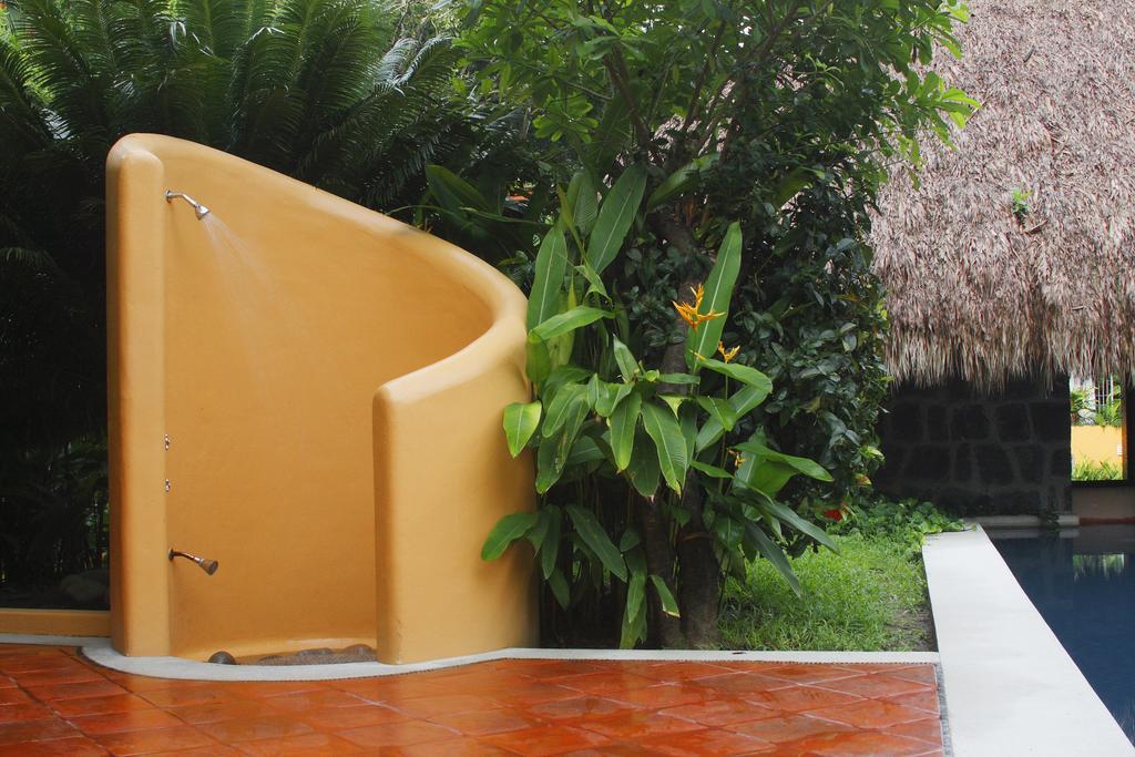 Hotel Casa Don Francisco Ixtapa  Eksteriør billede